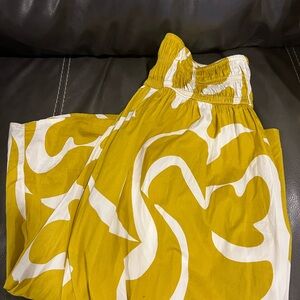 Midi length, pull on A New Day brand Yellow and White Patterned Skirt